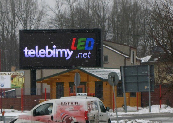 폴란드에서 P20mm 옥외 광고 LED 스크린 디지털 광고 판